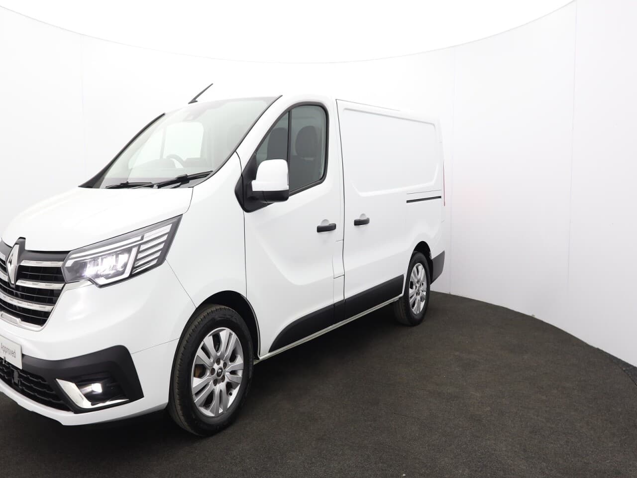 Renault Trafic 2.0 dCi Blue SL28 Sport — image 6