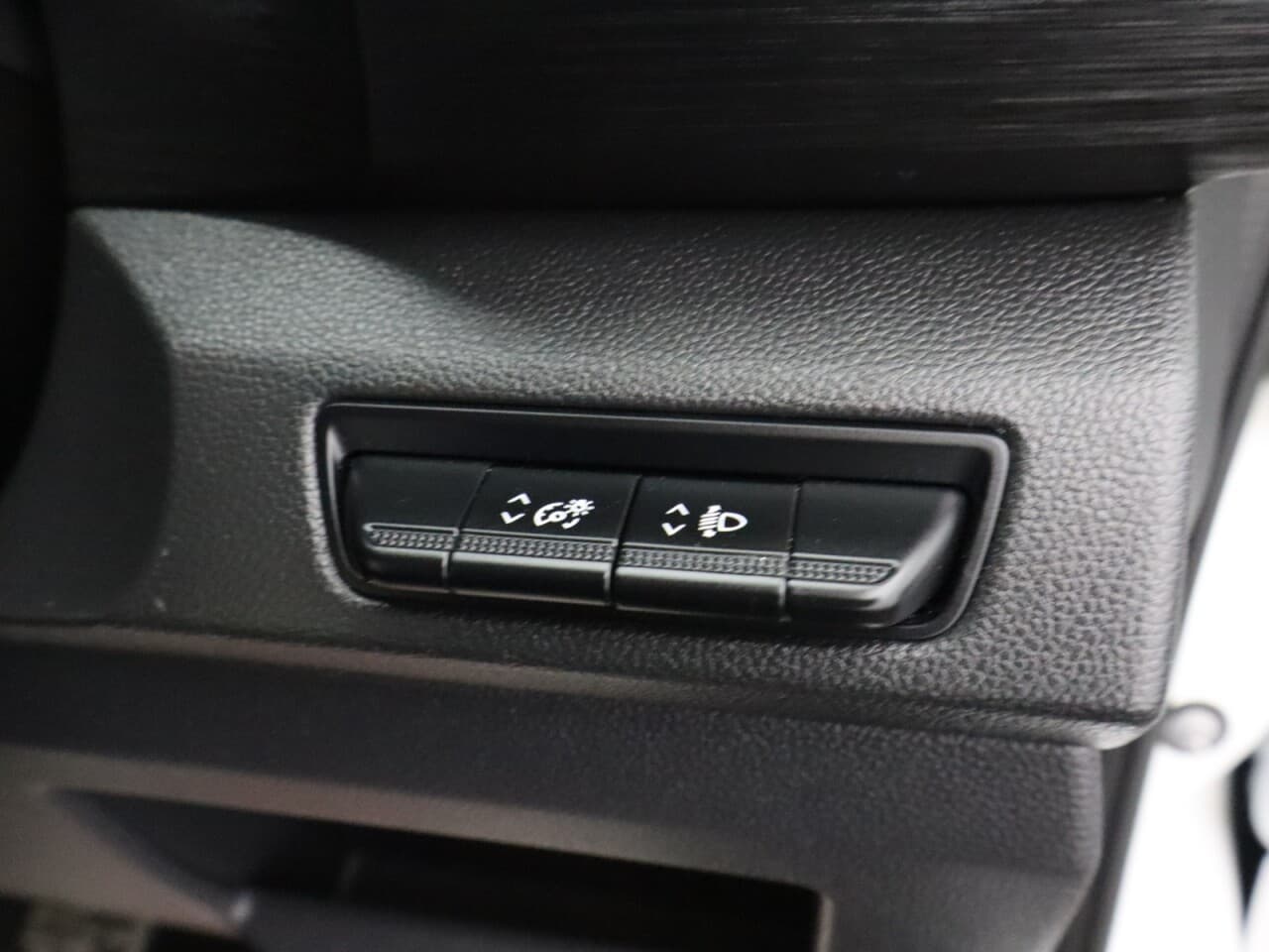 Renault Trafic 2.0 dCi Blue SL28 Sport — image 22
