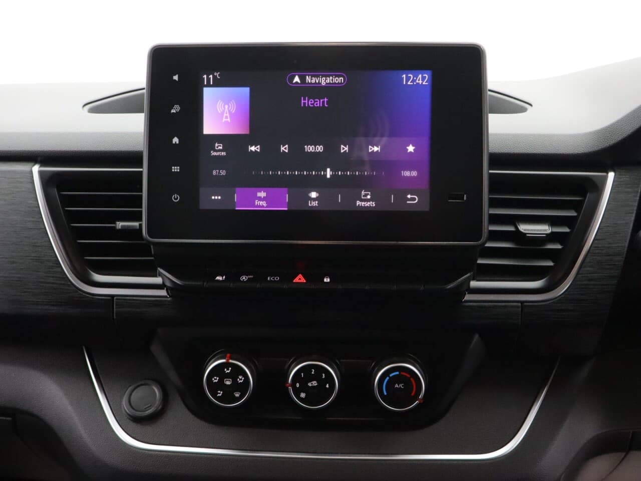 Renault Trafic 2.0 dCi Blue SL28 Sport — image 23