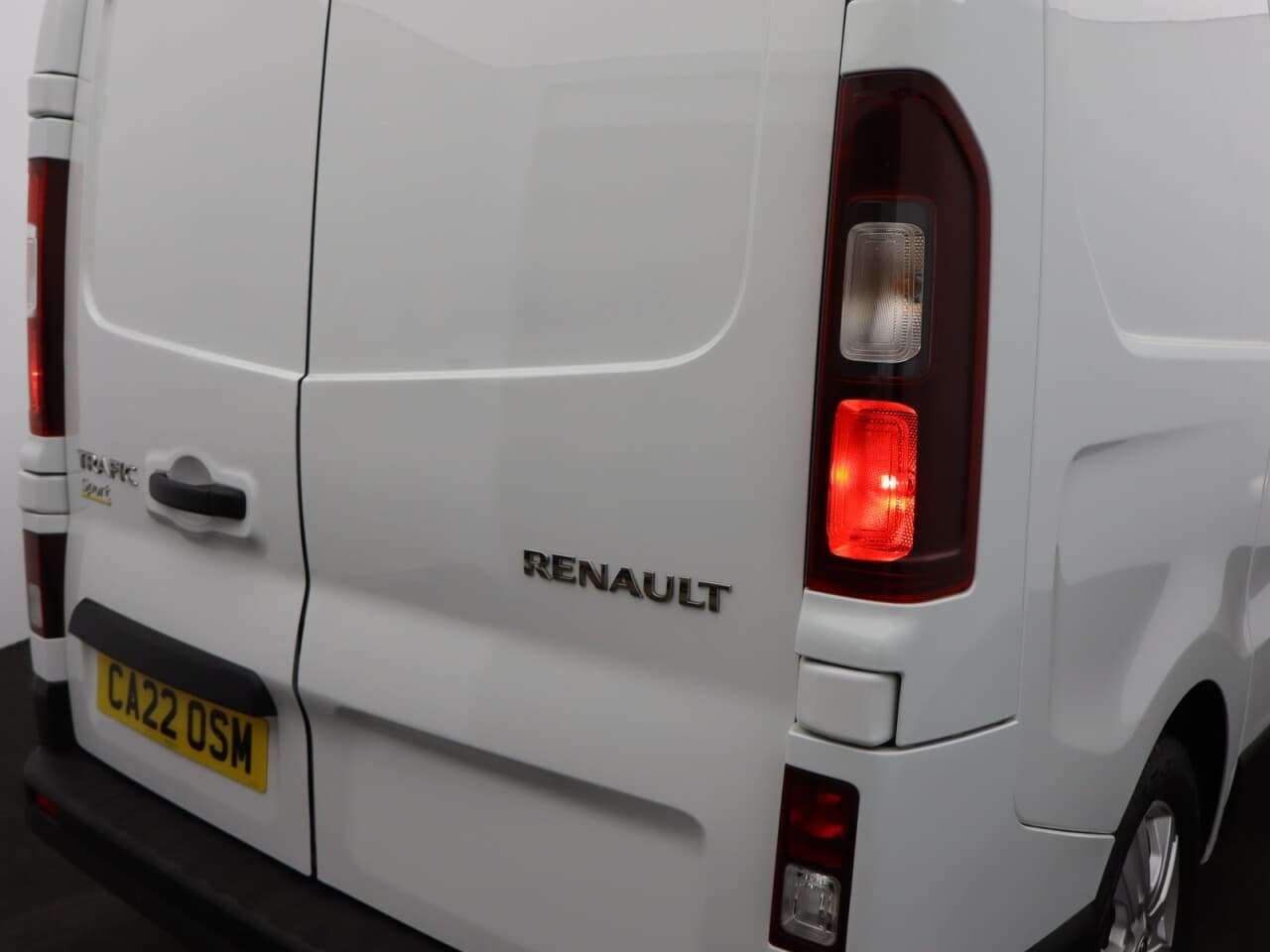Renault Trafic 2.0 dCi Blue SL28 Sport — image 49