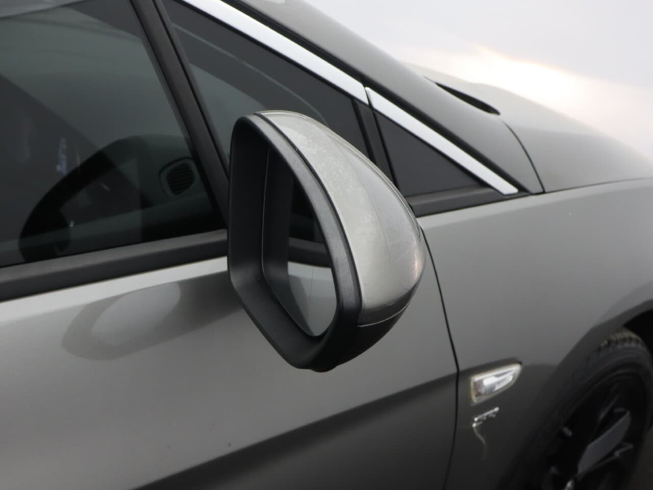 Vauxhall Astra 1.6 CDTi ecoFLEX SRi Nav — image 46