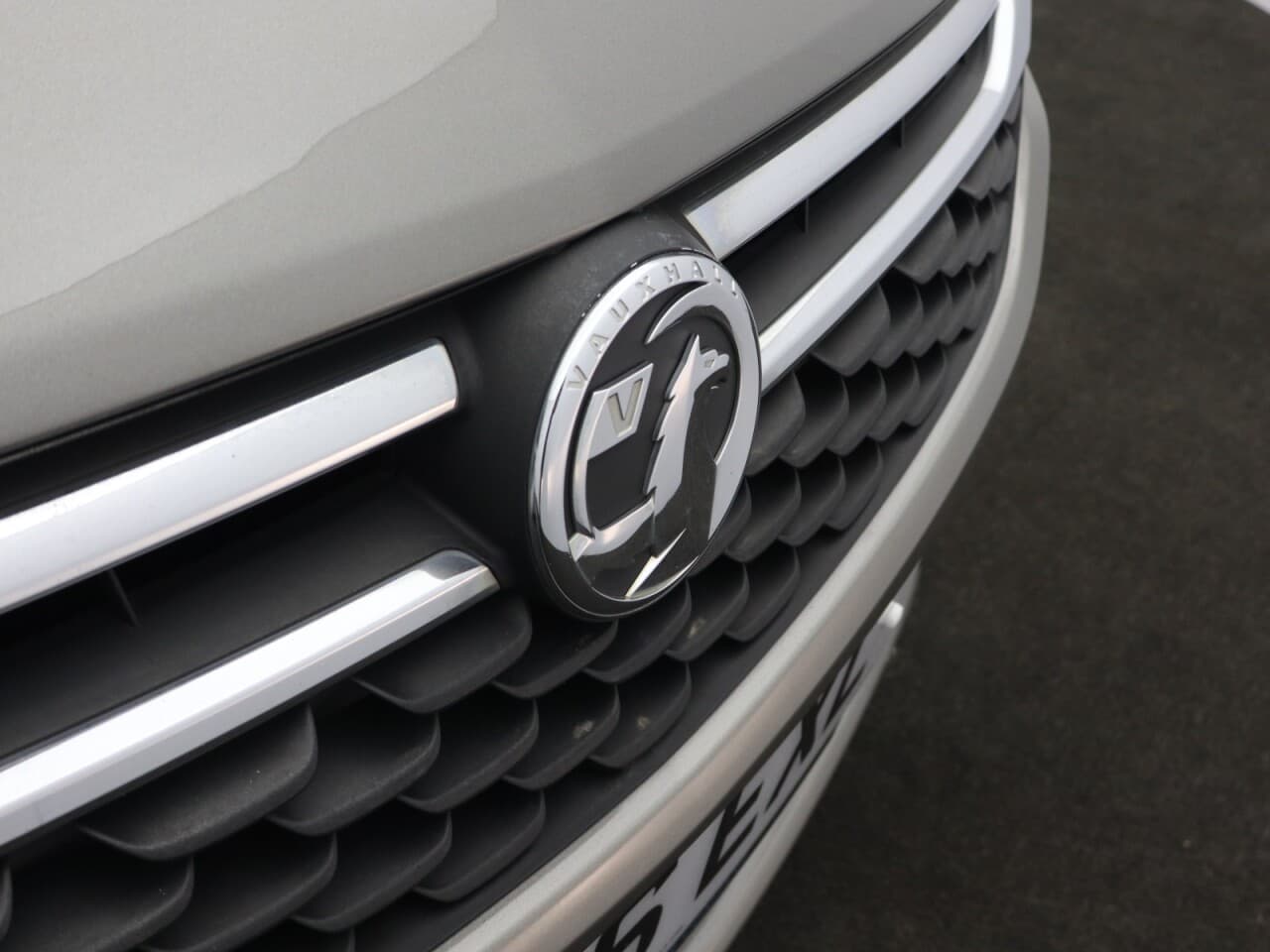 Vauxhall Astra 1.6 CDTi ecoFLEX SRi Nav — image 53