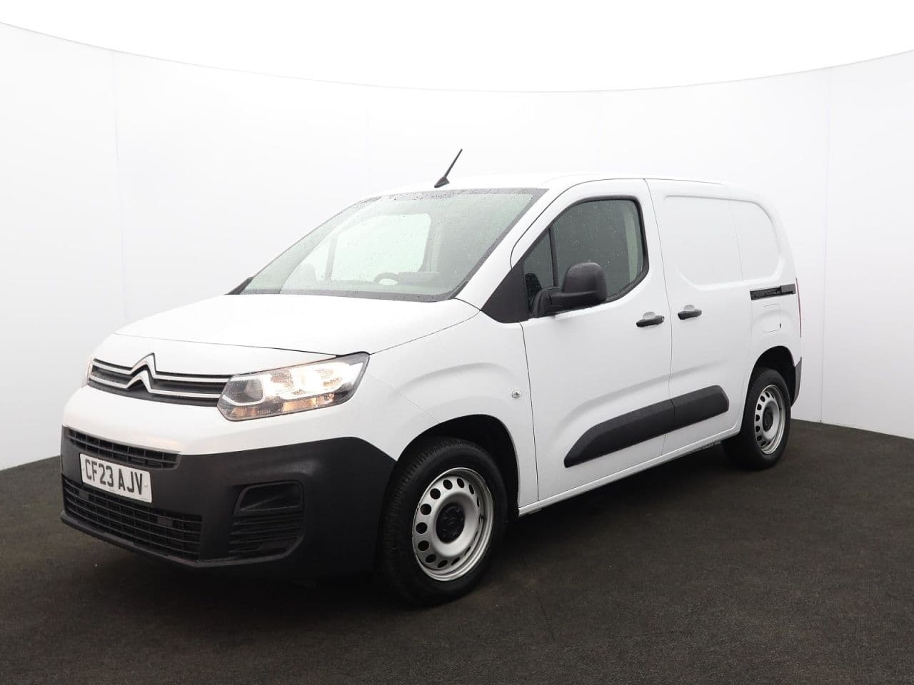 Citroen Berlingo 1.5 BlueHDi 1000 Enterprise Edition M — image 6
