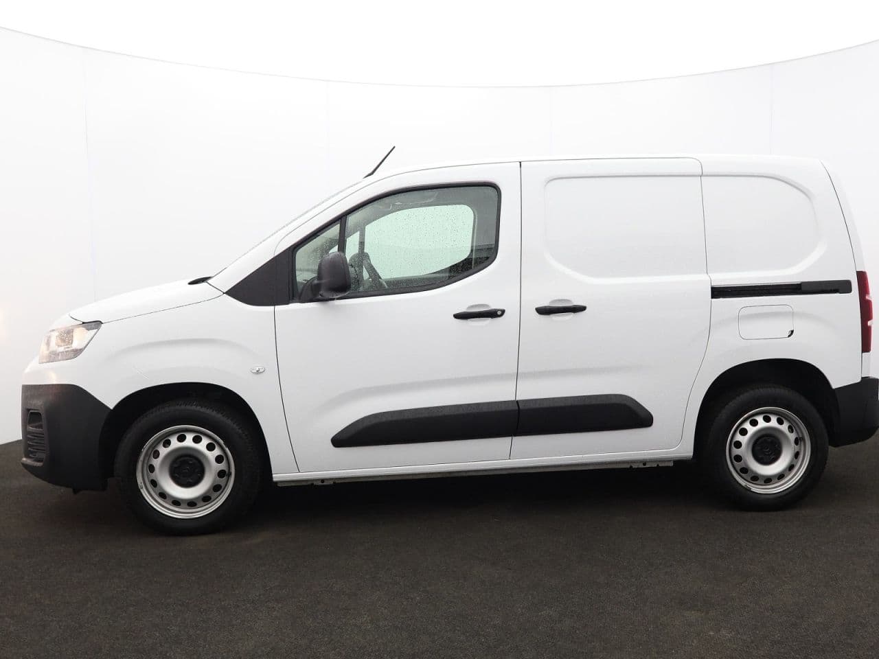 Citroen Berlingo 1.5 BlueHDi 1000 Enterprise Edition M — image 7