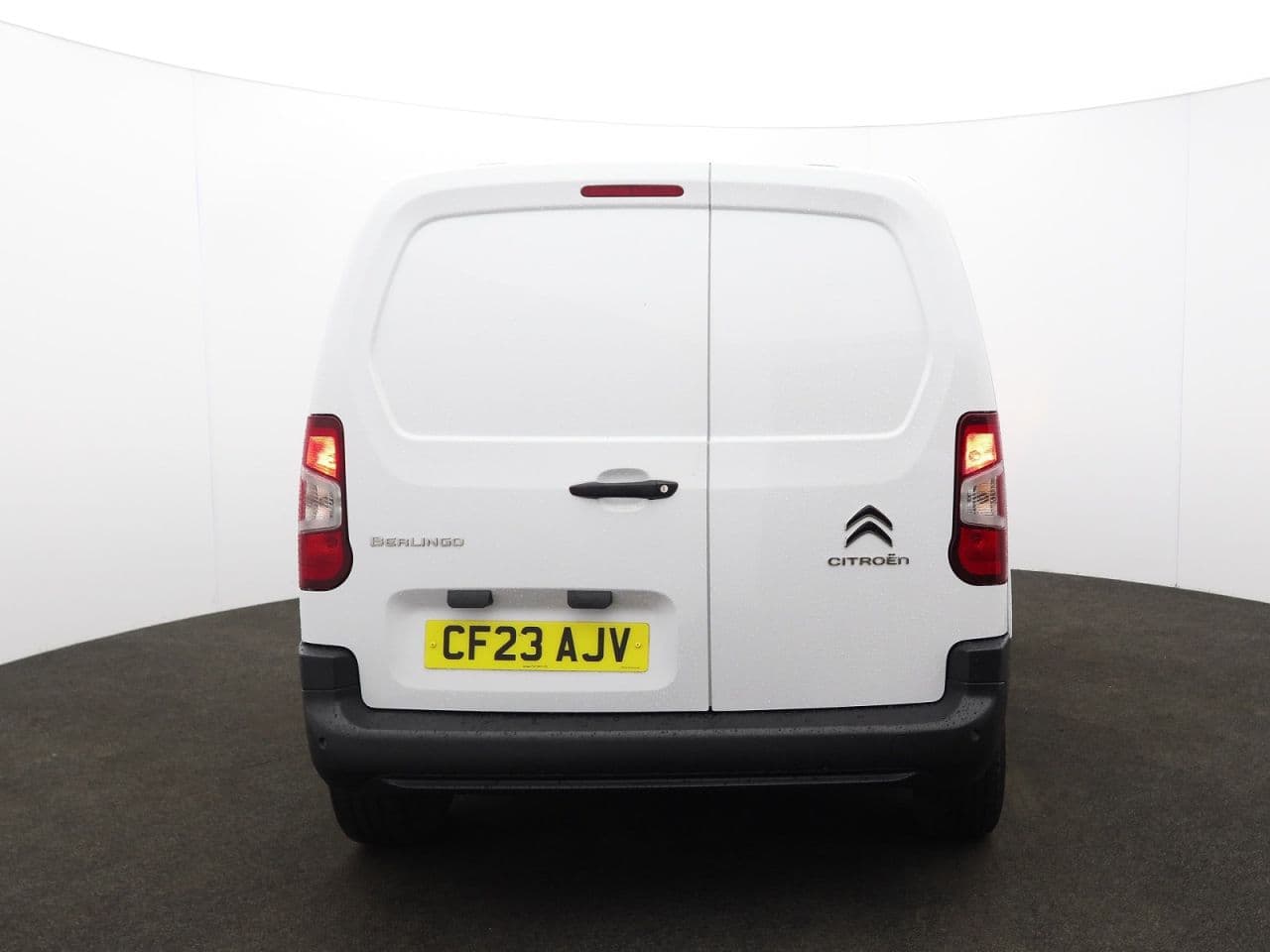 Citroen Berlingo 1.5 BlueHDi 1000 Enterprise Edition M — image 10