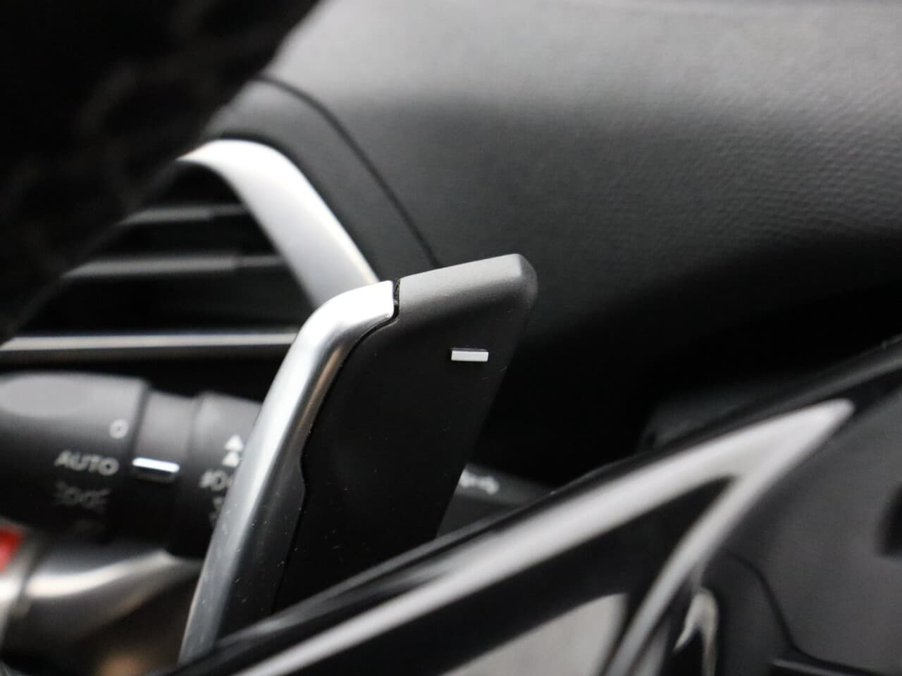 Peugeot 3008 1.2 PureTech Allure — image 34