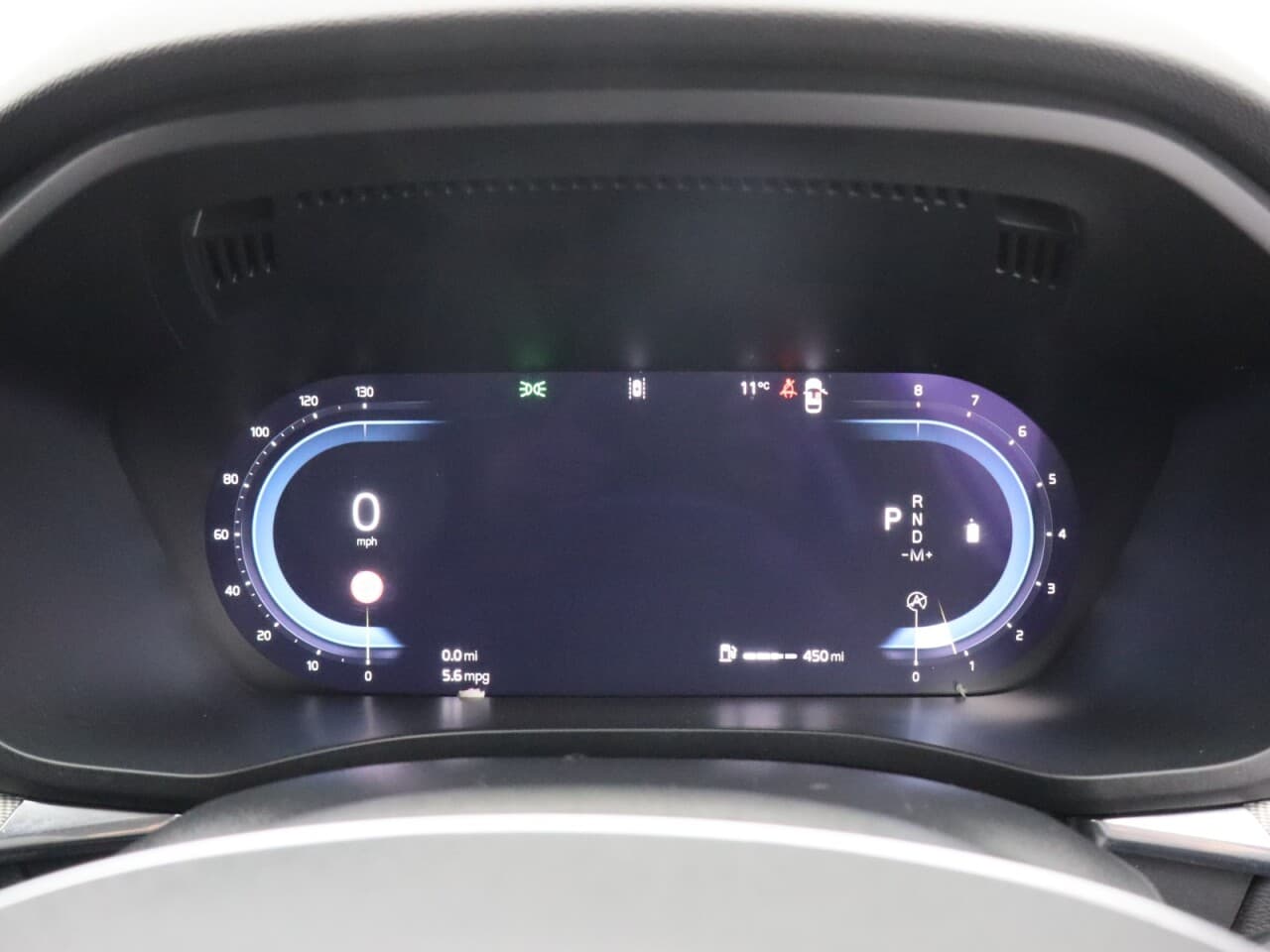 Volvo XC60 2.0 B5 MHEV Core — image 15