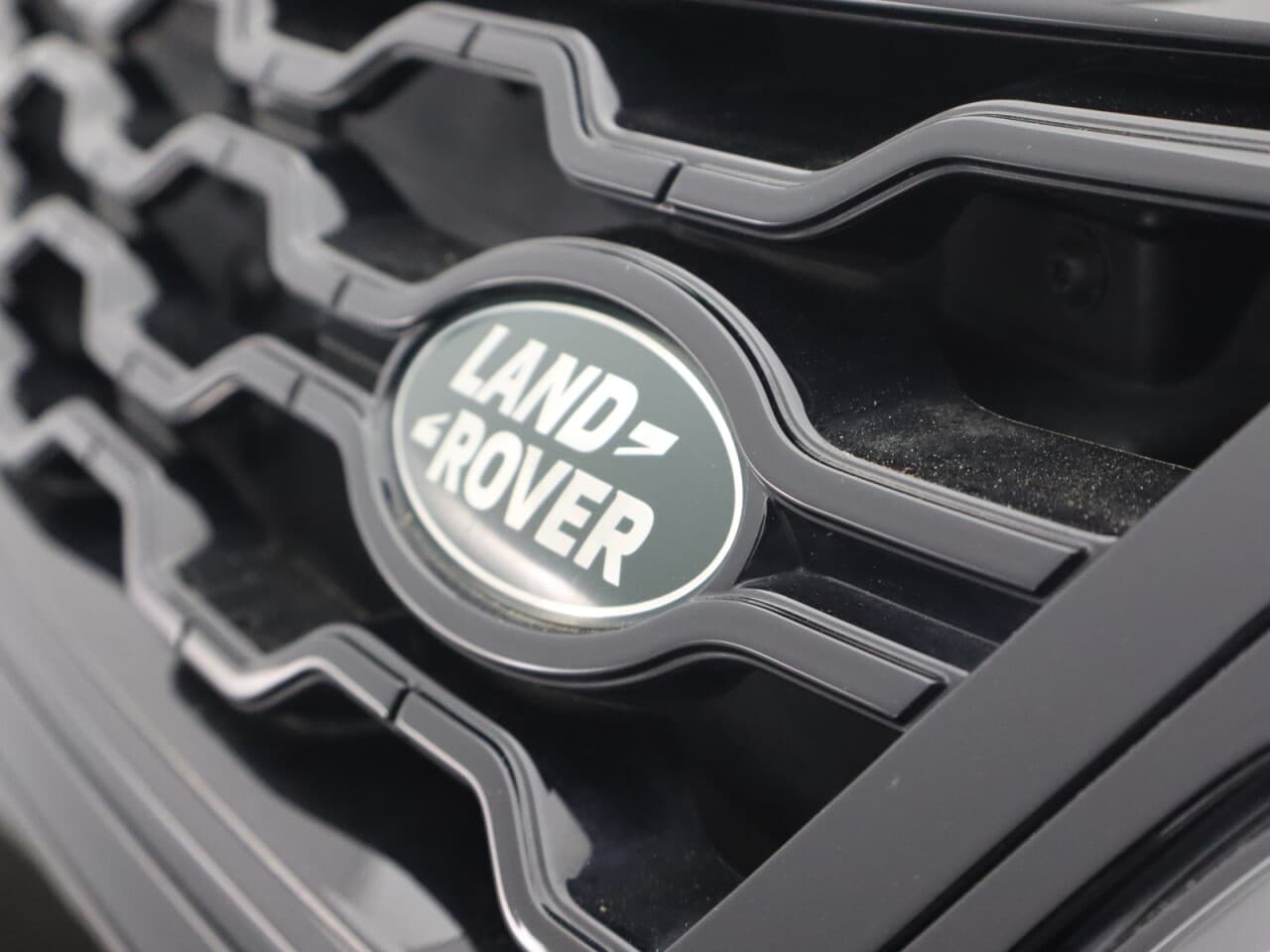 Land Rover Range Rover Evoque 1.5 P300e 12.2kWh R-Dynamic SE — image 59