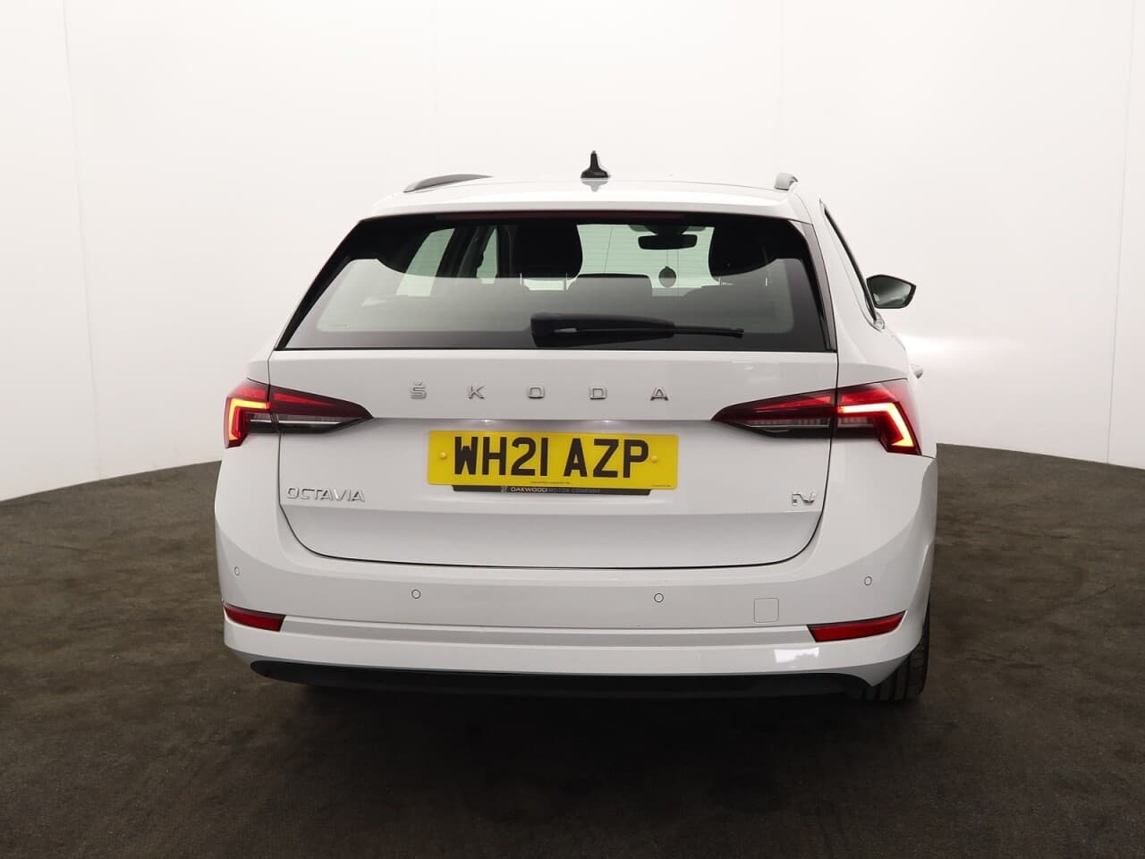 Skoda Octavia 1.4 TSI iV 13kWh SE Technology — image 9
