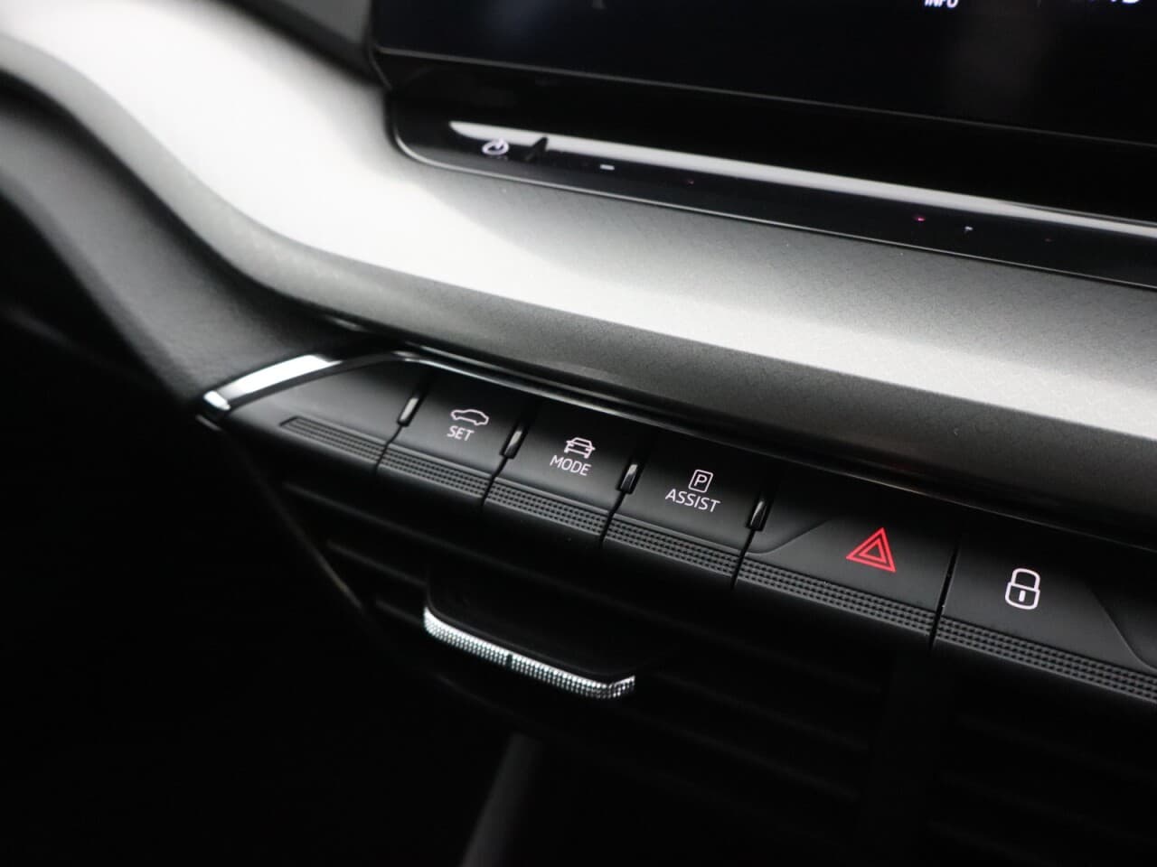 Skoda Octavia 1.4 TSI iV 13kWh SE Technology — image 30