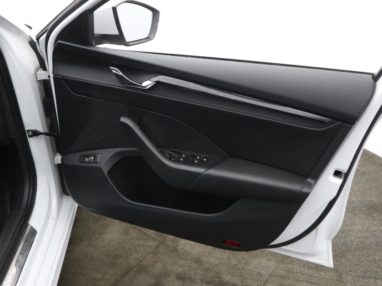 Skoda Octavia 1.4 TSI iV 13kWh SE Technology — image 51