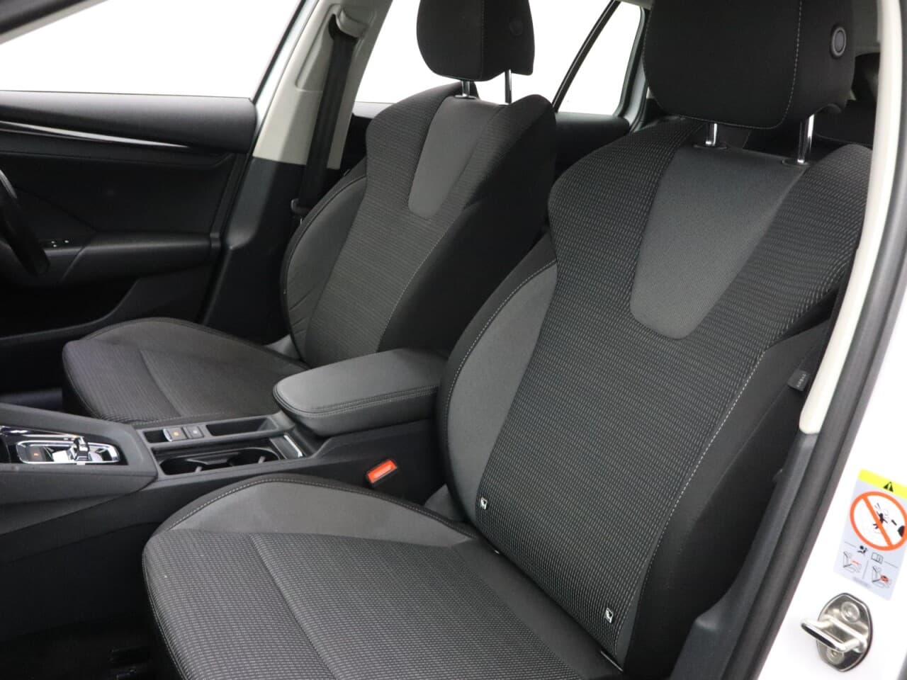 Skoda Octavia 1.4 TSI iV 13kWh SE Technology — image 47