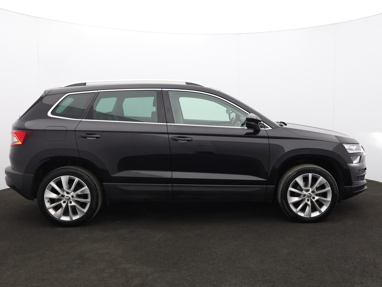 Skoda Karoq 1.5 TSI ACT SE L — image 11