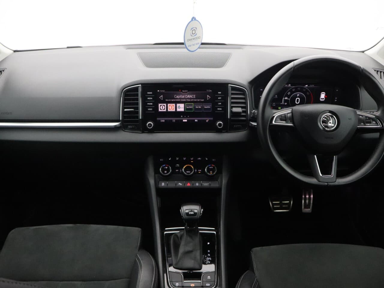 Skoda Karoq 1.5 TSI ACT SE L — image 15