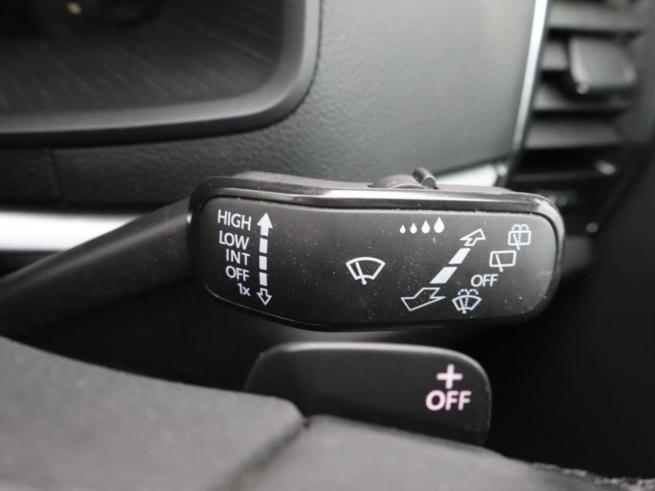 Skoda Karoq 1.5 TSI ACT SE L — image 30