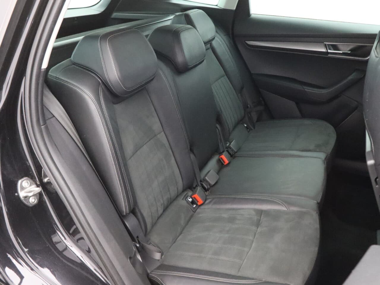 Skoda Karoq 1.5 TSI ACT SE L — image 50