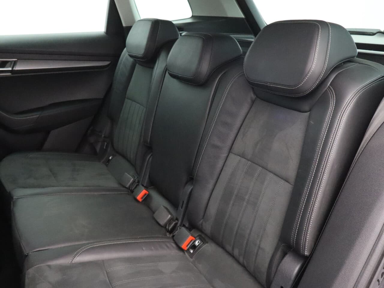 Skoda Karoq 1.5 TSI ACT SE L — image 51