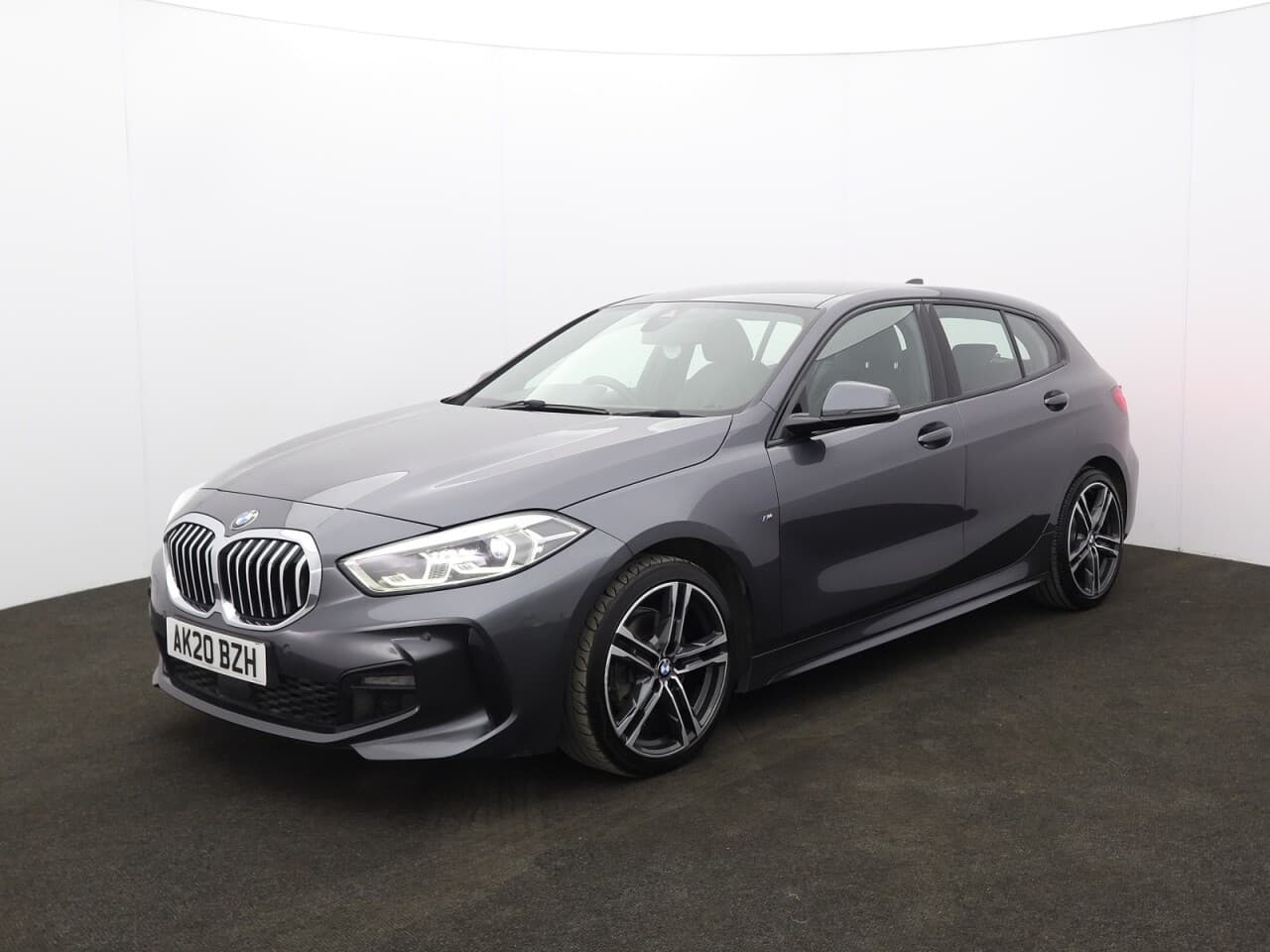 BMW 1 Series 1.5 118i M Sport — image 5