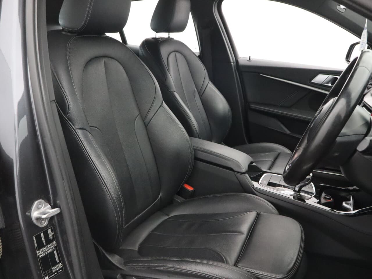 BMW 1 Series 1.5 118i M Sport — image 18