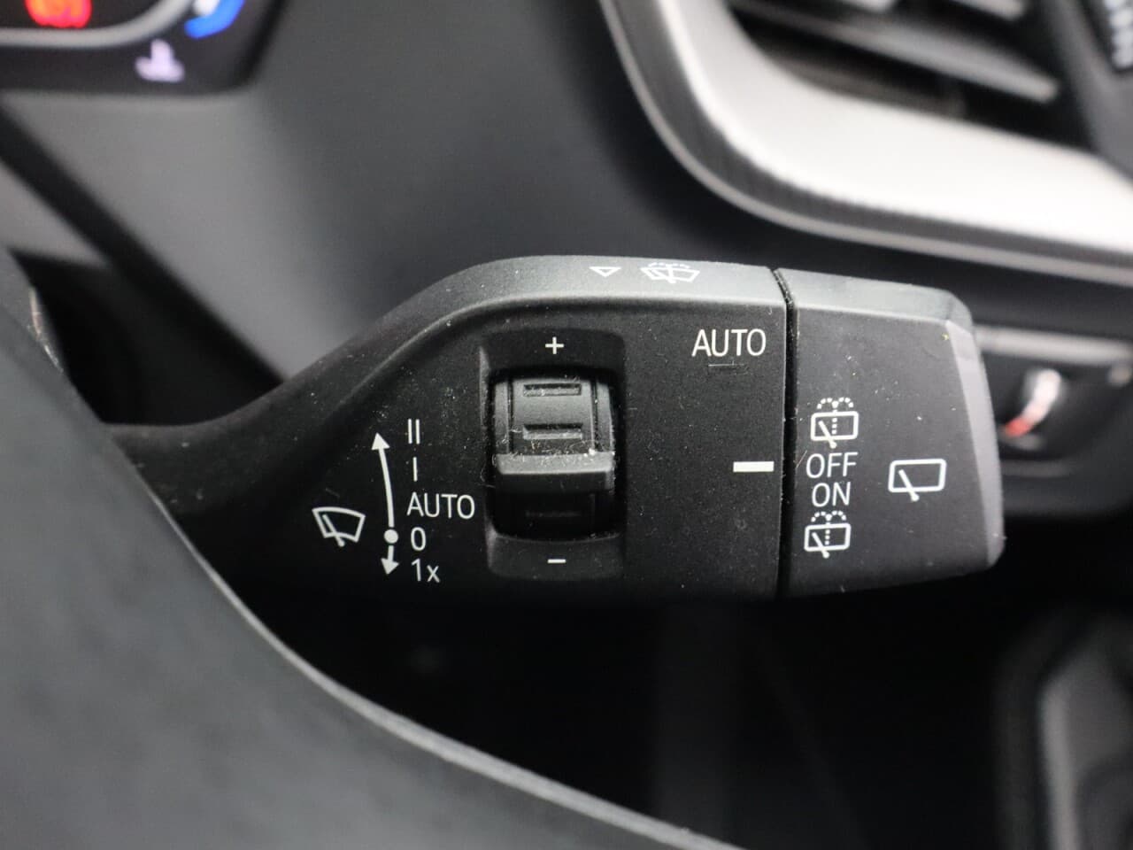 BMW 1 Series 1.5 118i M Sport — image 41