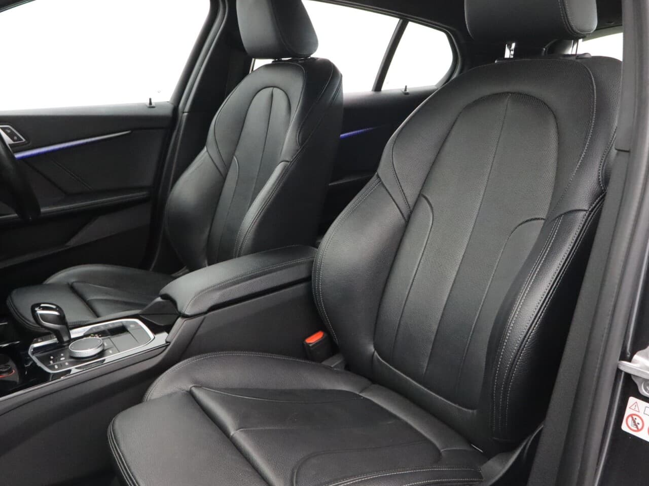 BMW 1 Series 1.5 118i M Sport — image 45