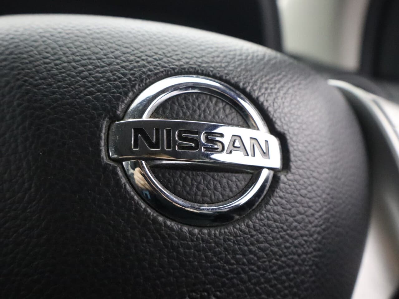Nissan Navara 2.3 dCi Tekna — image 20
