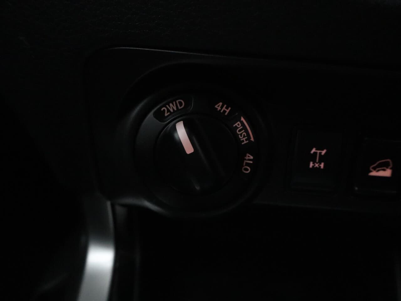 Nissan Navara 2.3 dCi Tekna — image 29