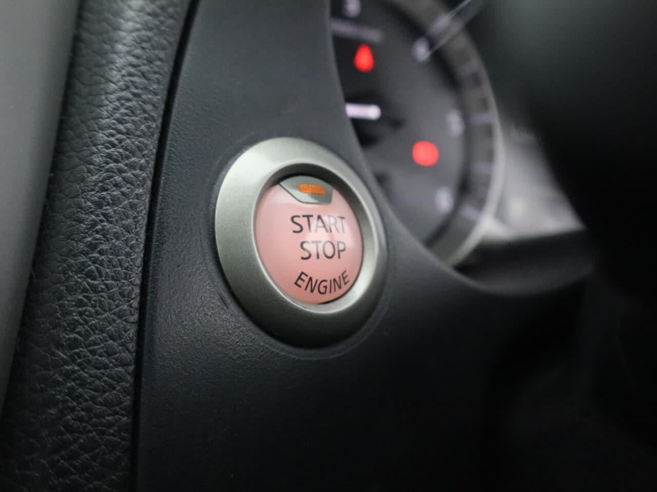 Nissan Navara 2.3 dCi Tekna — image 34