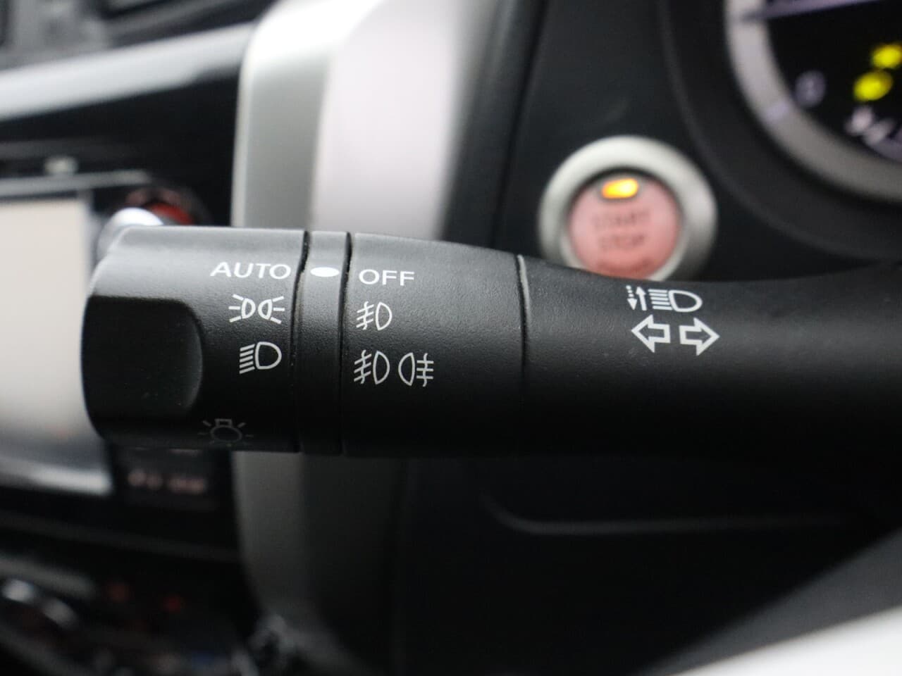 Nissan Navara 2.3 dCi Tekna — image 35