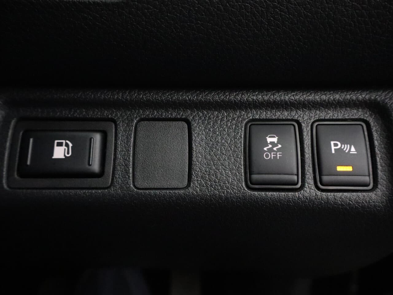 Nissan Navara 2.3 dCi Tekna — image 37