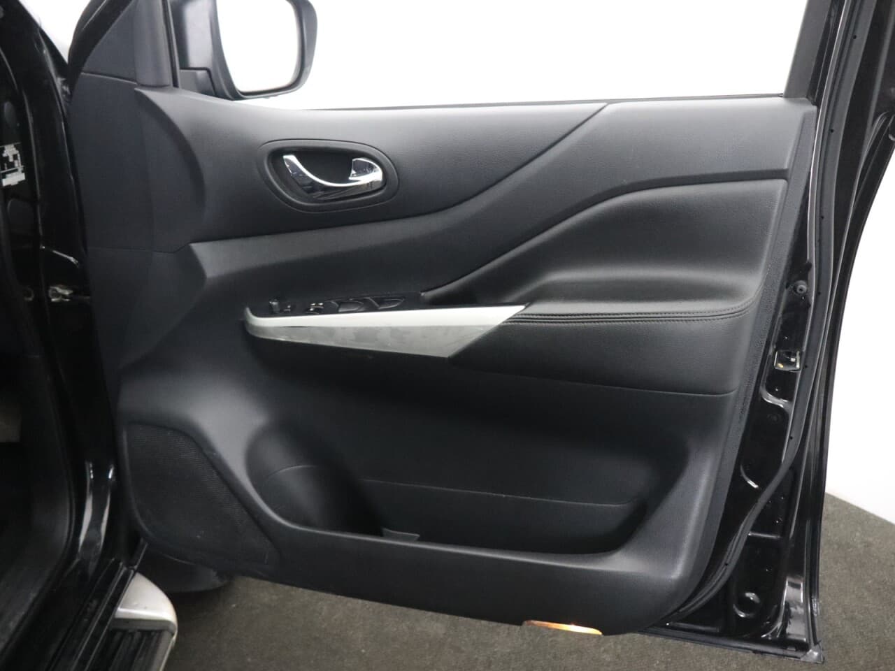 Nissan Navara 2.3 dCi Tekna — image 44