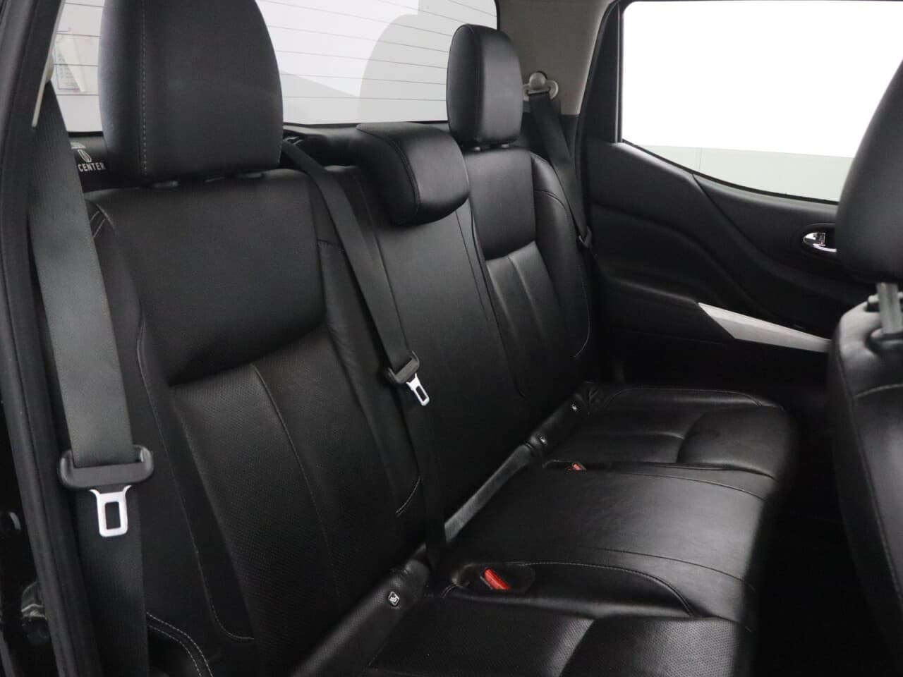 Nissan Navara 2.3 dCi Tekna — image 42