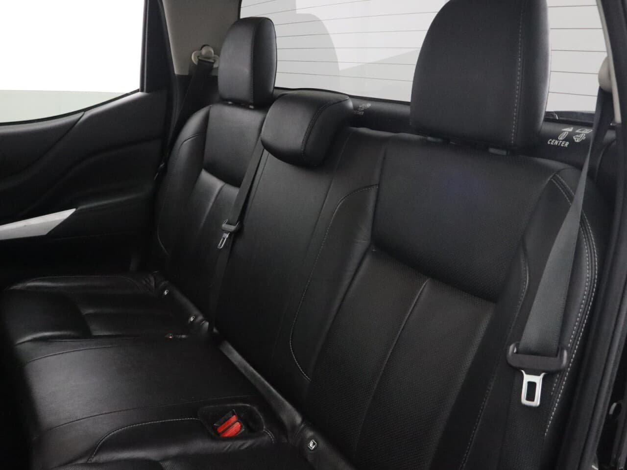 Nissan Navara 2.3 dCi Tekna — image 43