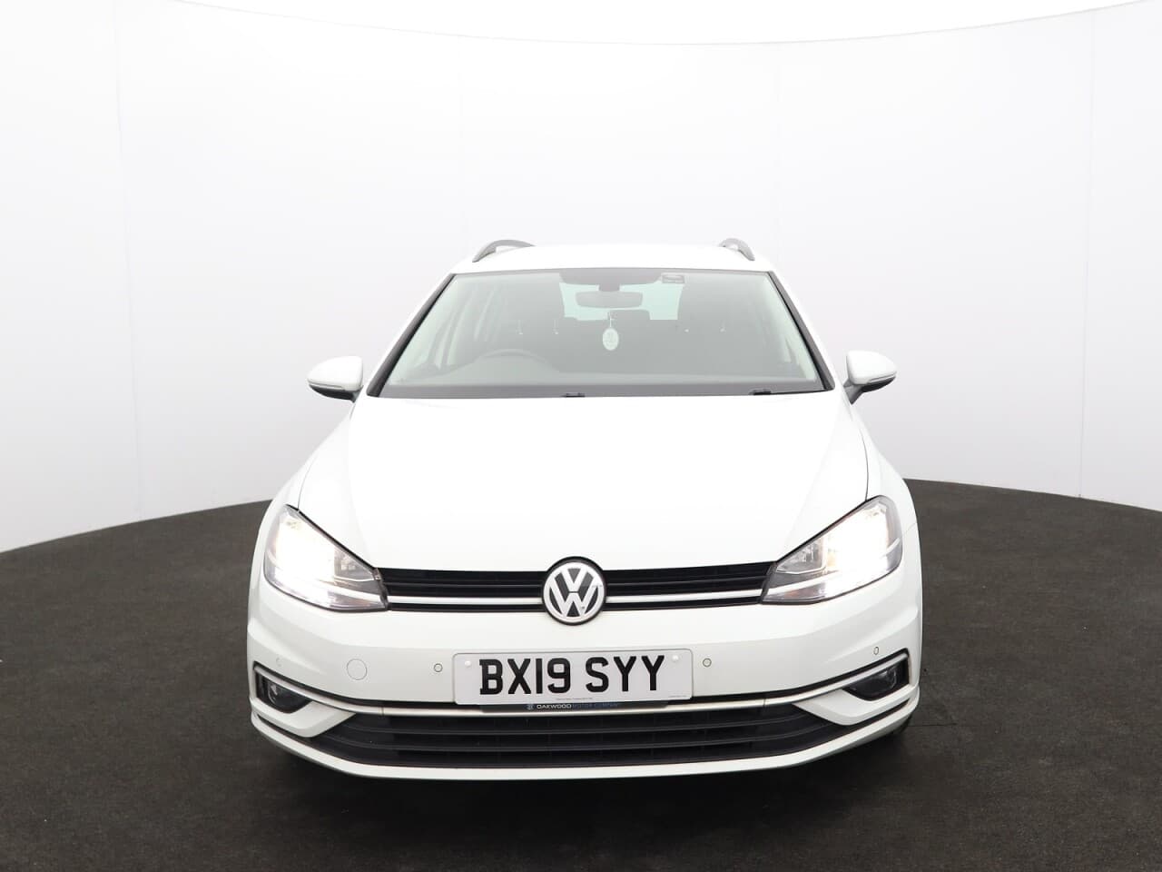 Volkswagen Golf 1.6 TDI Match — image 4