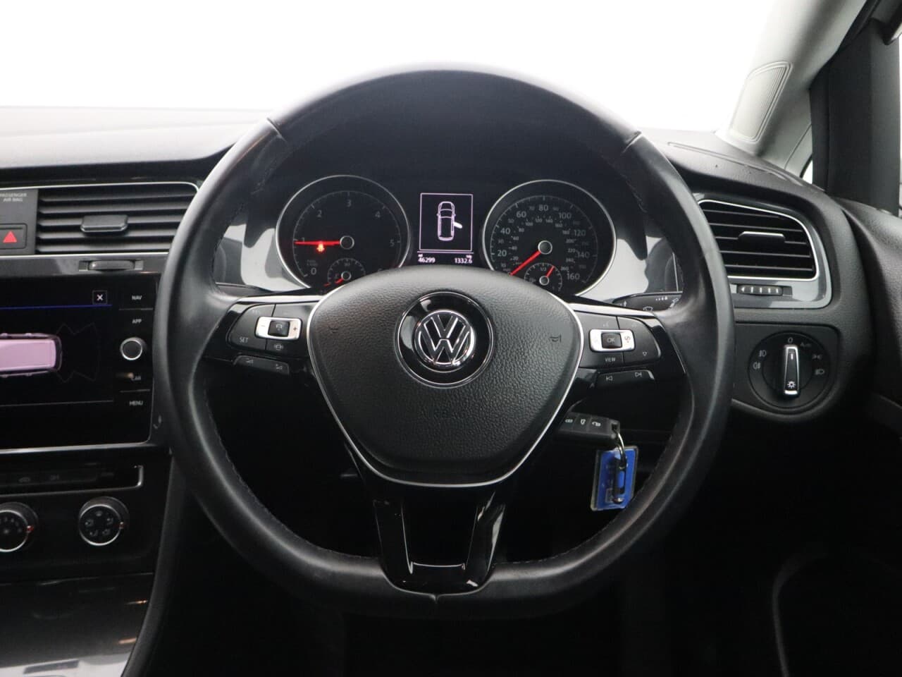 Volkswagen Golf 1.6 TDI Match — image 16