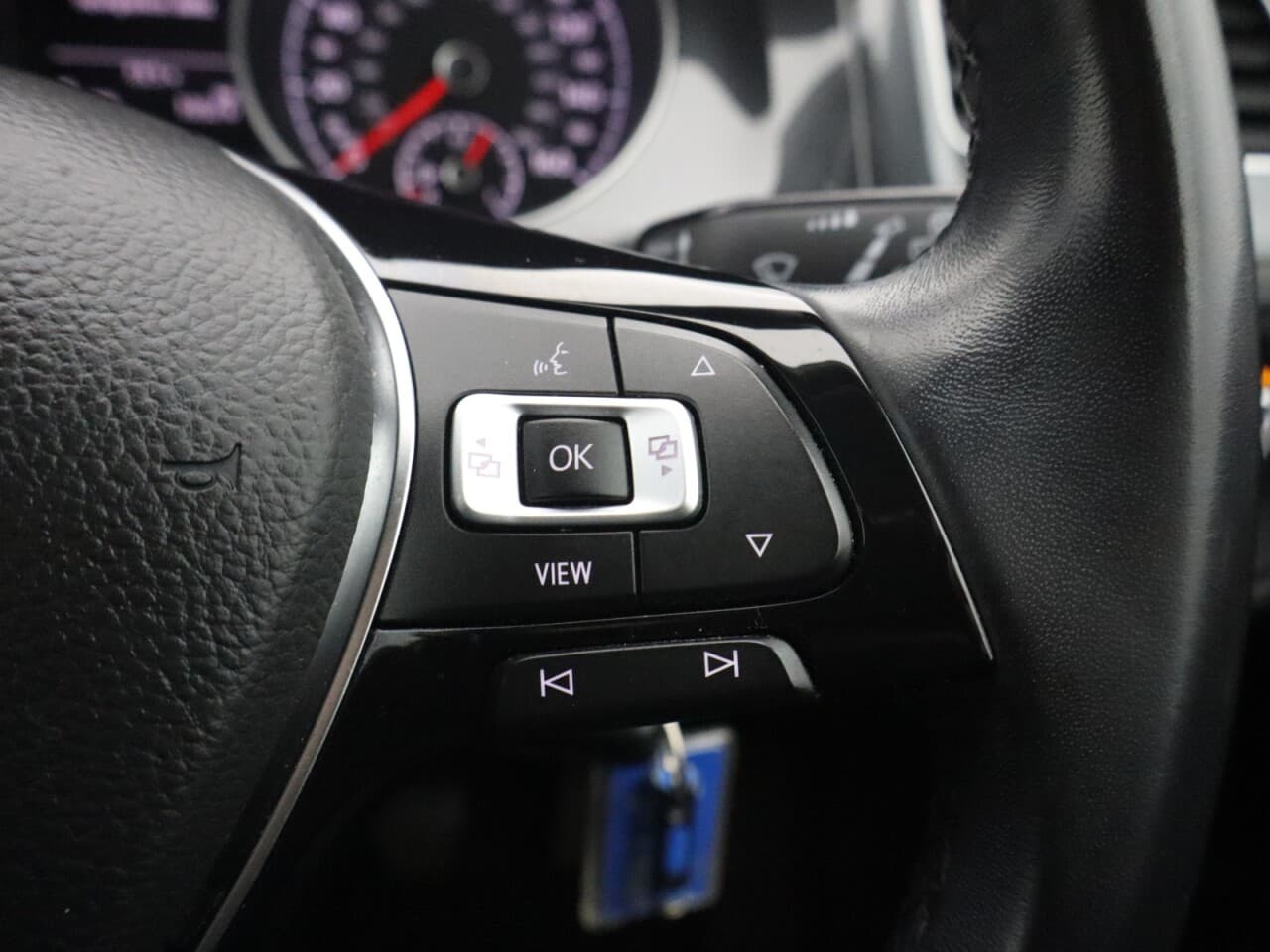 Volkswagen Golf 1.6 TDI Match — image 18