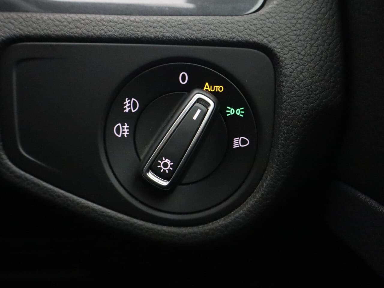 Volkswagen Golf 1.6 TDI Match — image 36