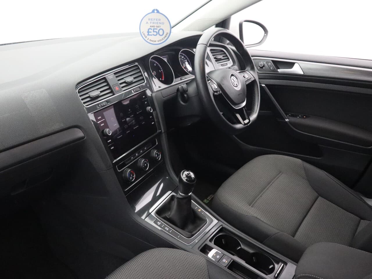 Volkswagen Golf 1.6 TDI Match — image 42