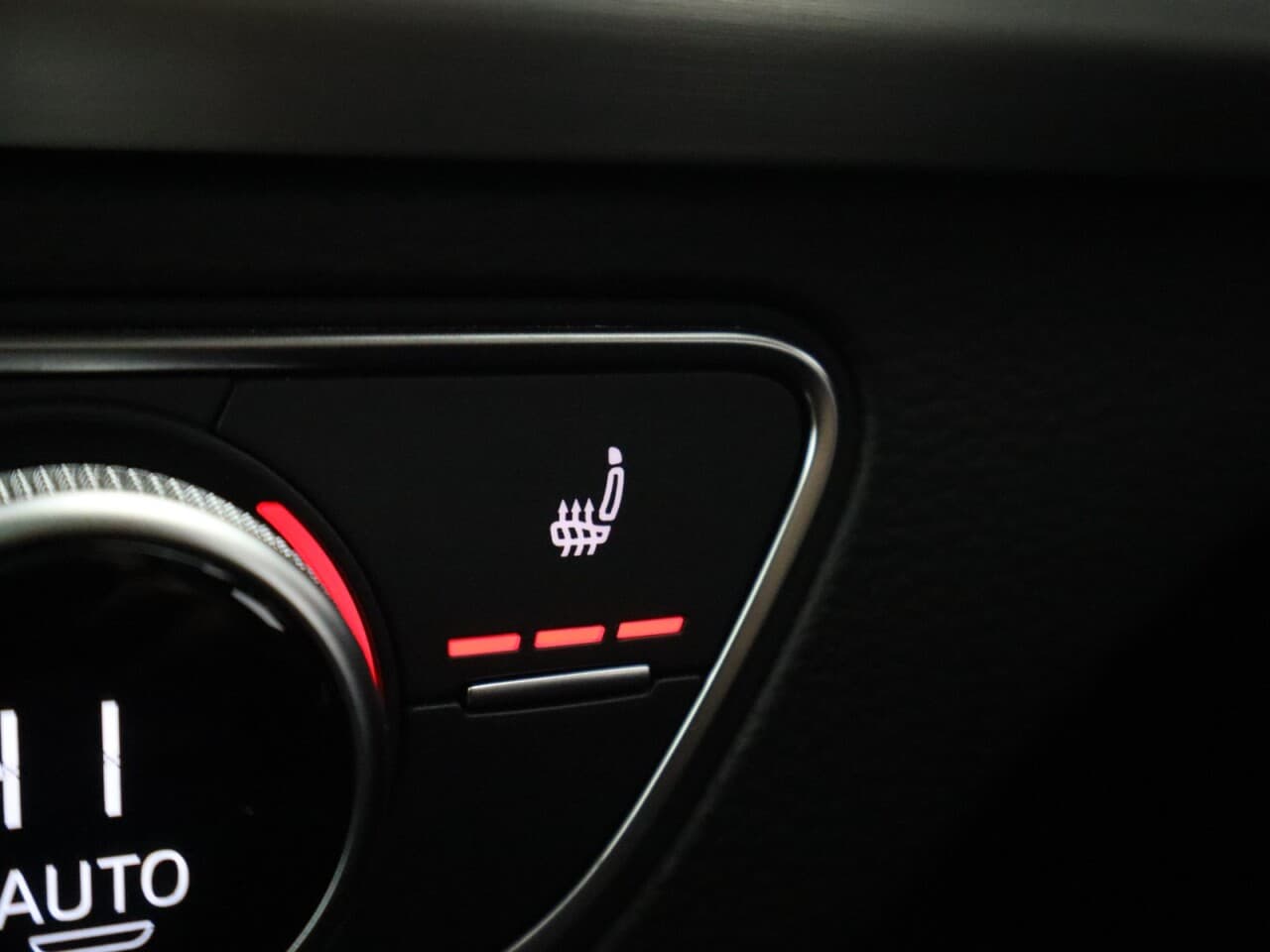 Audi Q5 2.0 TFSIe 50 S line — image 31