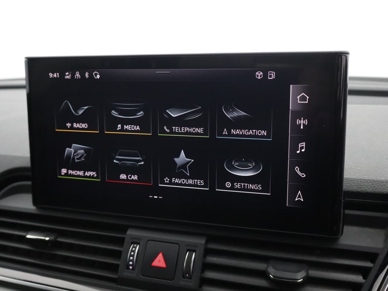 Audi Q5 2.0 TFSIe 50 S line — image 32