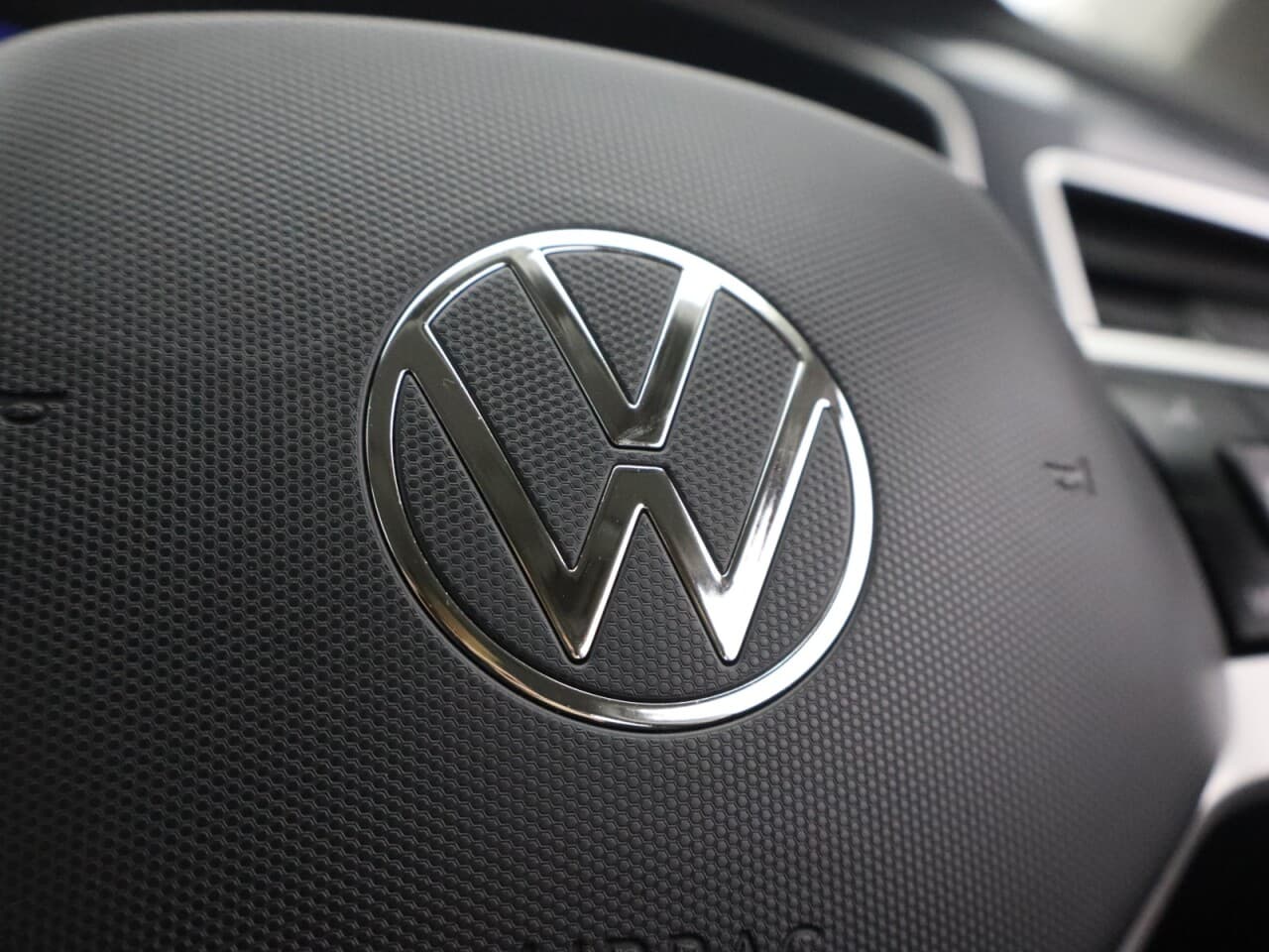 Volkswagen T-Roc 1.5 TSI Style — image 20