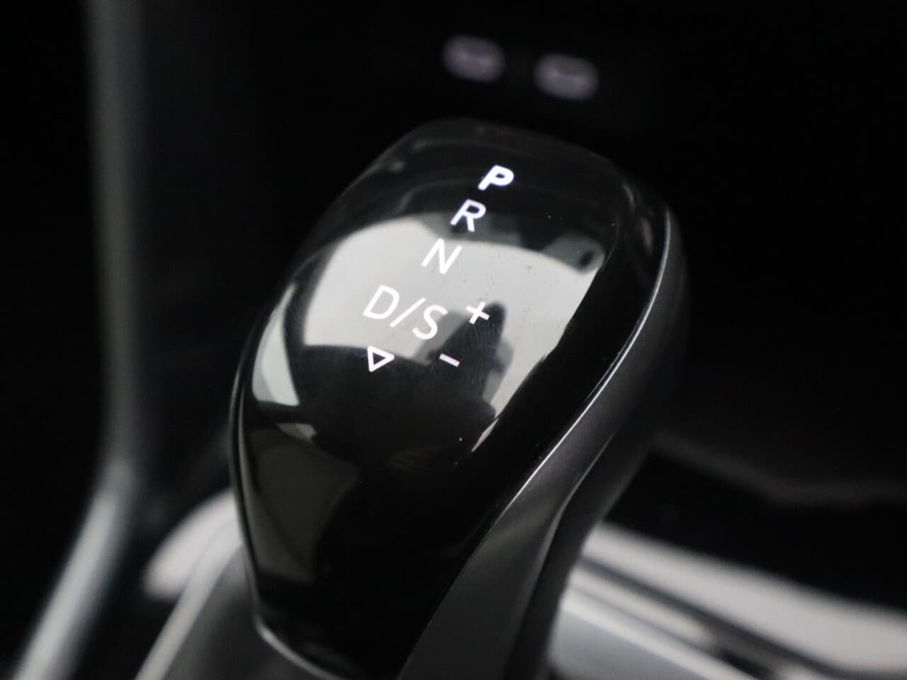 Volkswagen T-Roc 1.5 TSI Style — image 28
