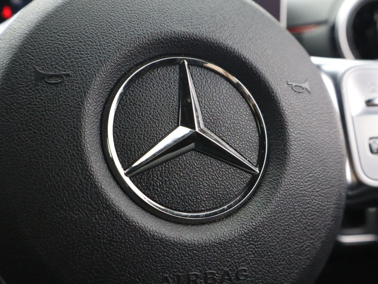 Mercedes-Benz A Class 1.3 A200 AMG Line (Executive) — image 18