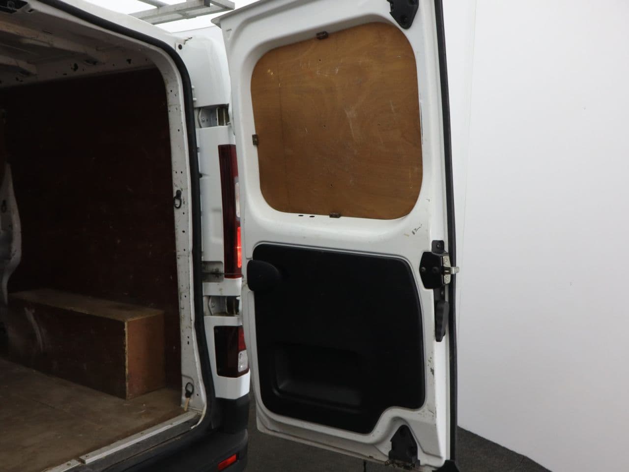 Renault Trafic 2.0 dCi Blue LL30 Business+ — image 40