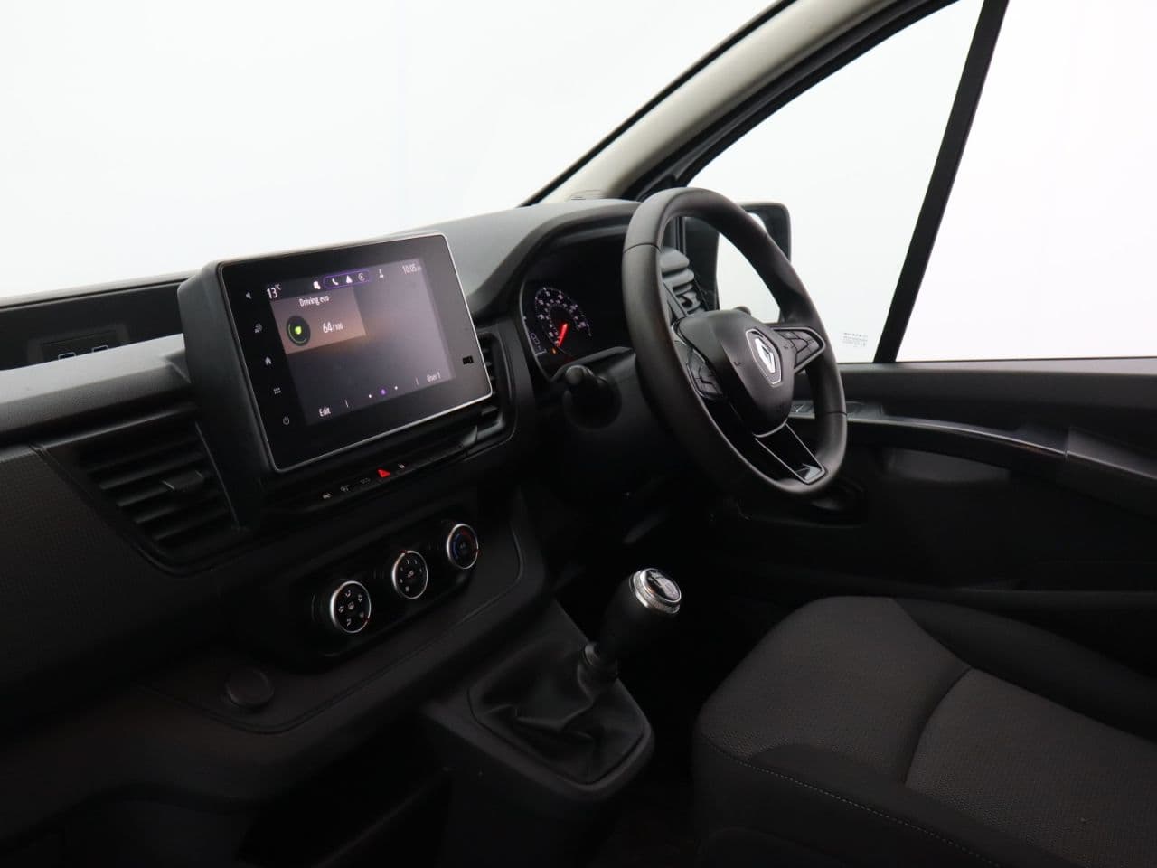 Renault Trafic 2.0 dCi Blue LL30 Business+ — image 30
