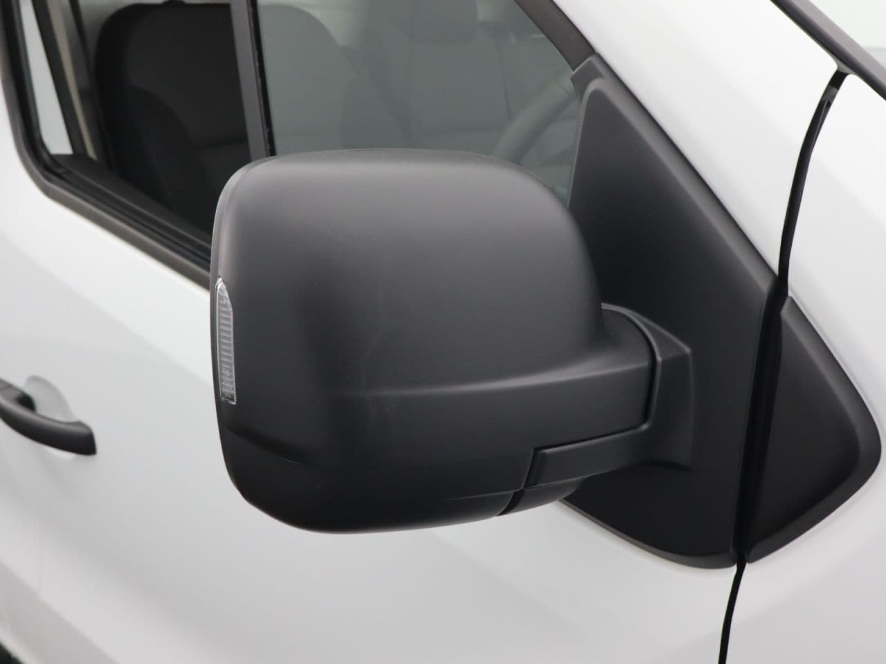 Renault Trafic 2.0 dCi Blue LL30 Business+ — image 44