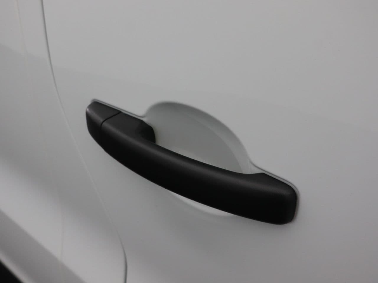 Renault Trafic 2.0 dCi Blue LL30 Business+ — image 46
