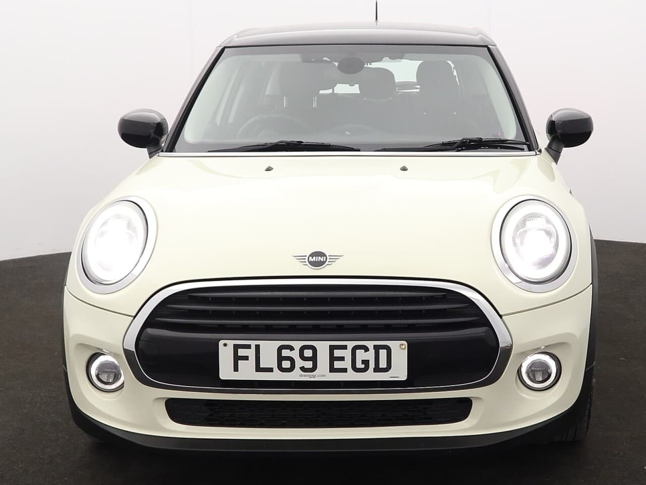 Mini Hatch 1.5 Cooper Classic — image 4