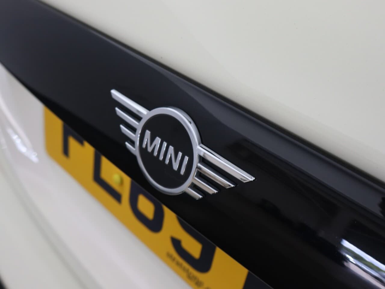 Mini Hatch 1.5 Cooper Classic — image 54