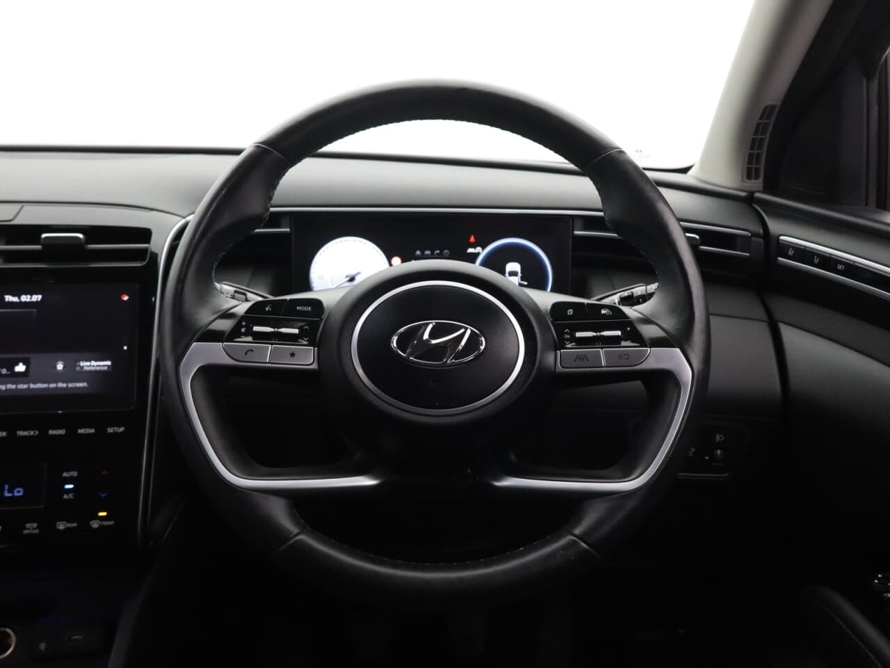 Hyundai Tucson 1.6 T-GDi Ultimate — image 16